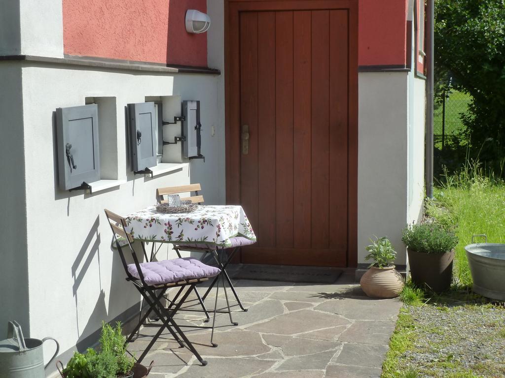 Villa Schnuck - Das Rote Ferienhaus Bad Gastein Cameră foto